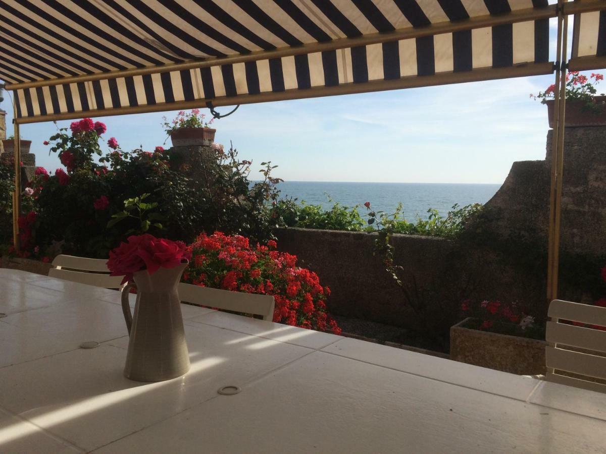 Anzio A Picco Sul Mare! Apartamento Exterior foto